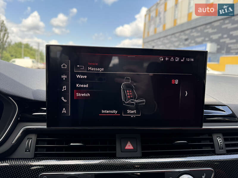 Седан Audi S4 2020 в Виннице