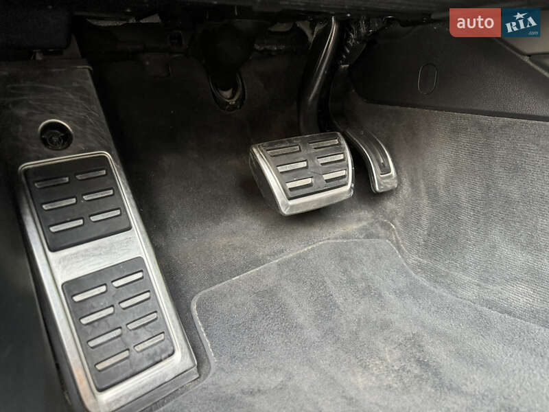 Седан Audi S4 2018 в Харкові