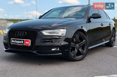 Седан Audi S4 2015 в Львові