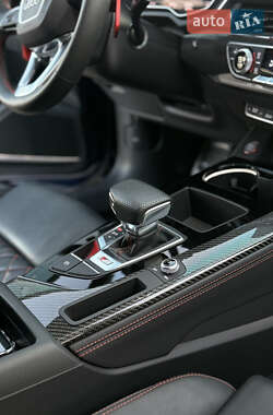 Седан Audi S4 2023 в 