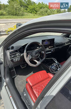 Седан Audi S4 2020 в 