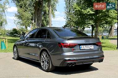 Седан Audi S4 2023 в 
