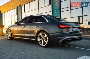 Седан Audi S4 2020 в 