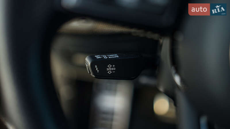 Седан Audi S4 2020 в Львове