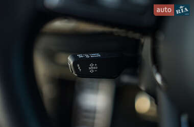 Седан Audi S4 2020 в 