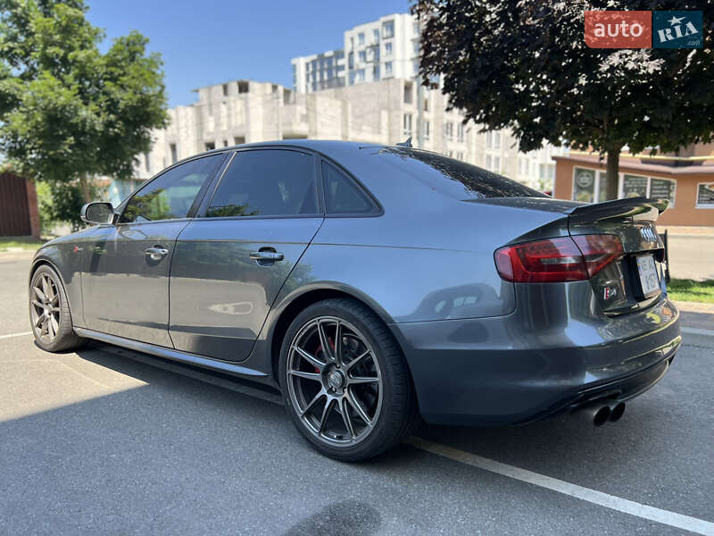 Седан Audi S4 2015 в Киеве фото 7 Седан Audi S4 2015 в Киеве