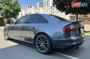 Седан Audi S4 2015 в 