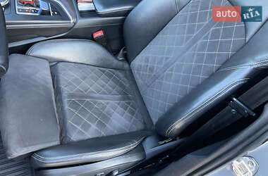 Седан Audi S4 2018 в 