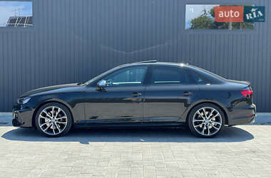 Седан Audi S4 2019 в 