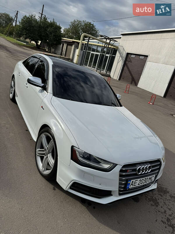 Audi S4 2014