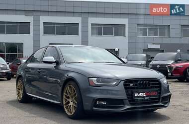 Седан Audi S4 2012 в Києві