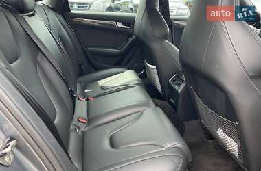 Седан Audi S4 2012 в 