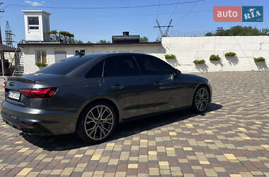 Седан Audi S4 2022 в 