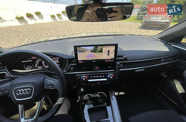 Седан Audi S4 2022 в 