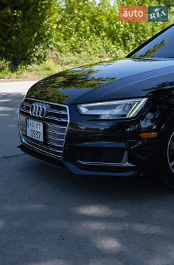 Седан Audi S4 2018 в 