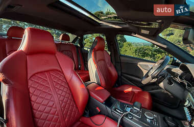 Седан Audi S4 2016 в 