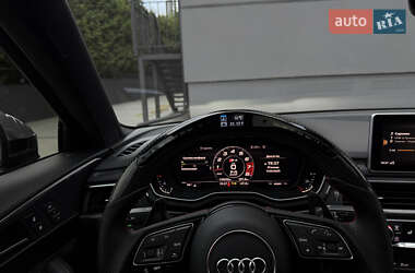 Седан Audi S4 2018 в 