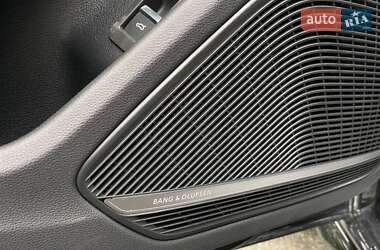 Седан Audi S4 2022 в 