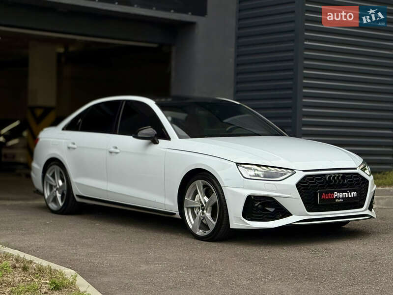 Седан Audi S4 2020 в Харькове