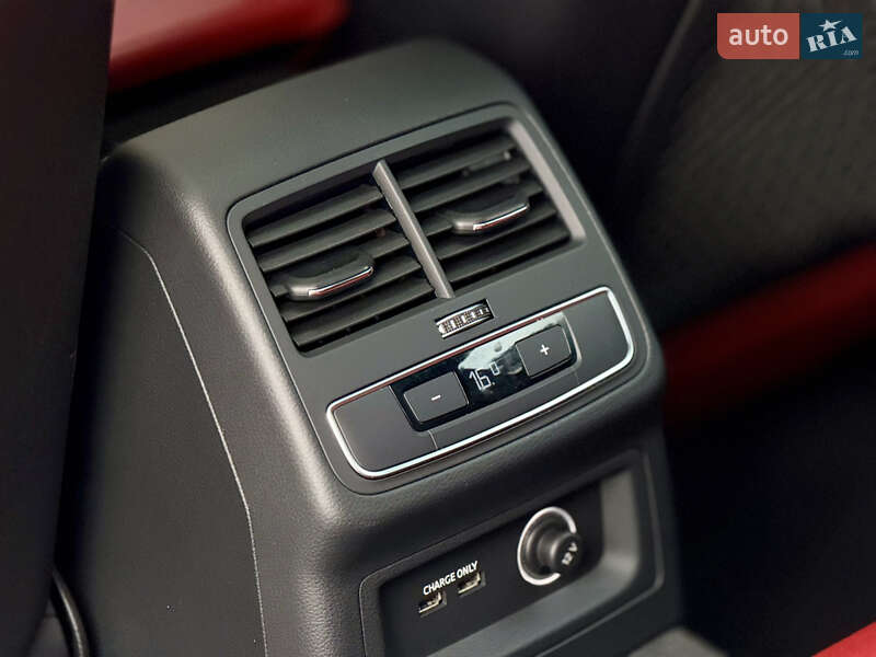 Седан Audi S4 2020 в Харькове