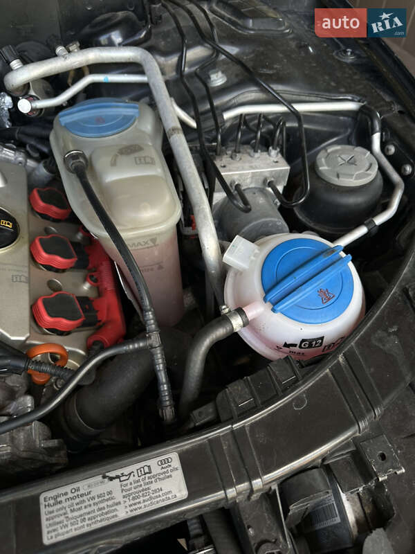 Седан Audi S4 2010 в Хмельницком