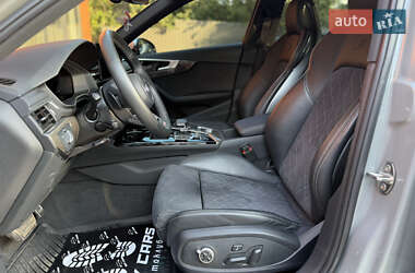 Седан Audi S4 2022 в 