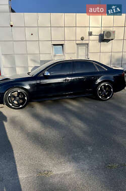 Седан Audi S4 2014 в 