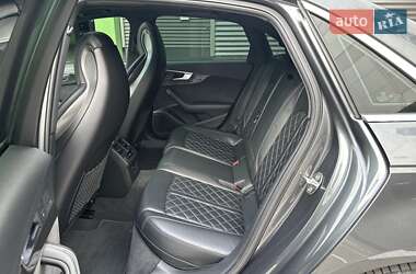 Седан Audi S4 2017 в 