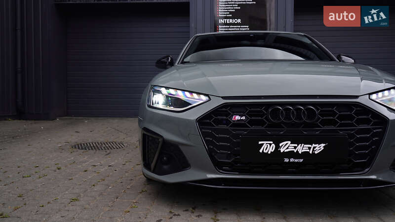 Седан Audi S4 2020 в Львове