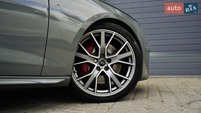 Седан Audi S4 2020 в Львове