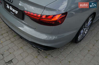 Седан Audi S4 2020 в 