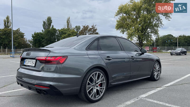 Седан Audi S4 2022 в Днепре