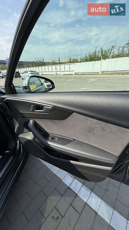 Седан Audi S4 2017 в Белой Церкви