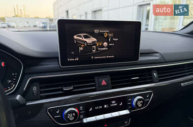 Седан Audi S4 2018 в 