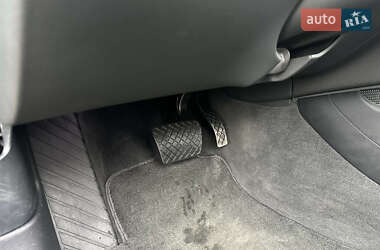 Седан Audi S4 2012 в 