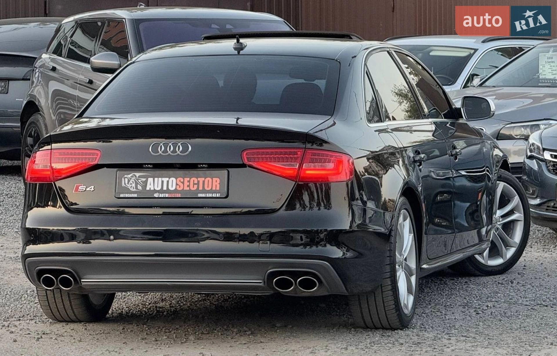 2015 Audi S4 - мініатюра 14