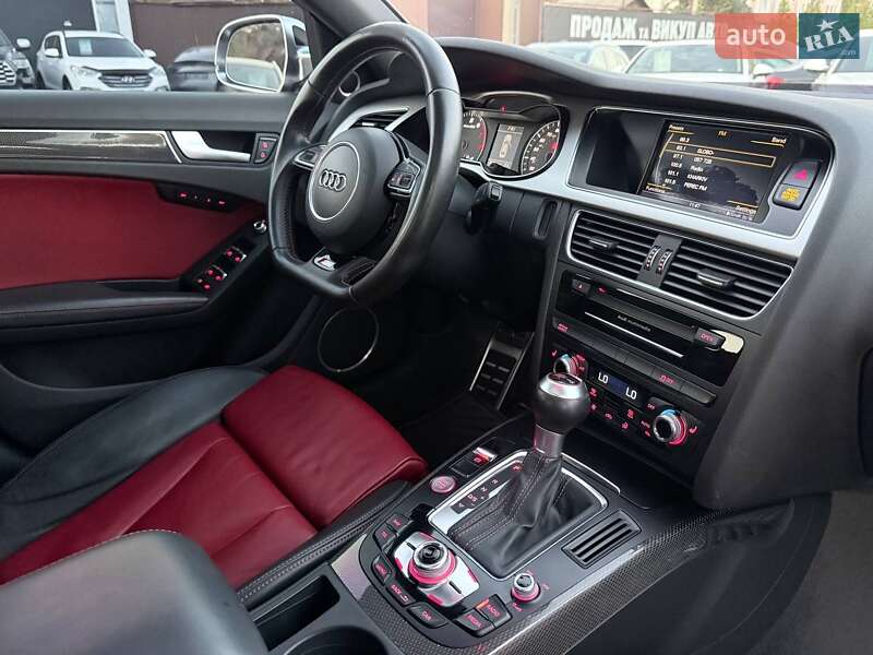Седан Audi S4 2015 в Харькове