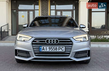 Седан Audi S4 2018 в 