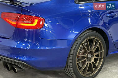 Седан Audi S4 2014 в 