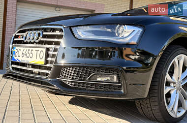Седан Audi S4 2012 в 