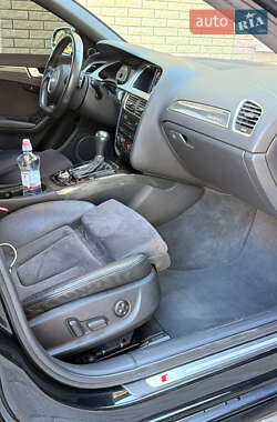 Седан Audi S4 2012 в 