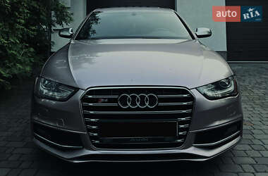 Audi S4 2013