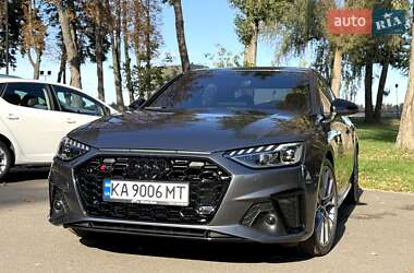 Седан Audi S4 2023 в 