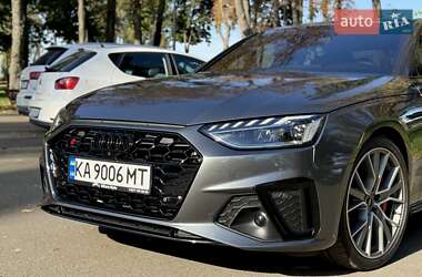 Седан Audi S4 2023 в 