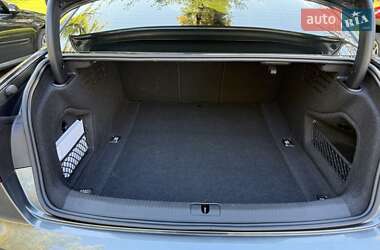 Седан Audi S4 2023 в 