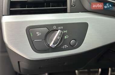 Седан Audi S4 2018 в 