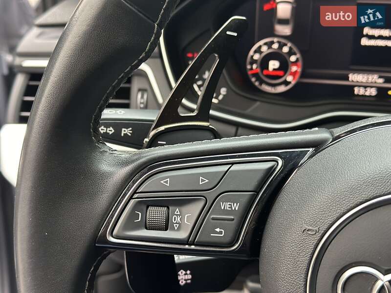 Седан Audi S4 2018 в Киеве