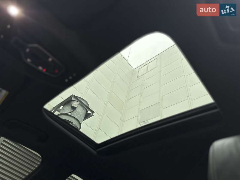 Седан Audi S4 2018 в Киеве