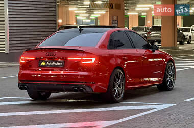 Седан Audi S4 2017 в 
