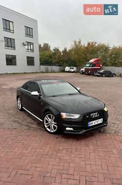 Audi S4 2013
